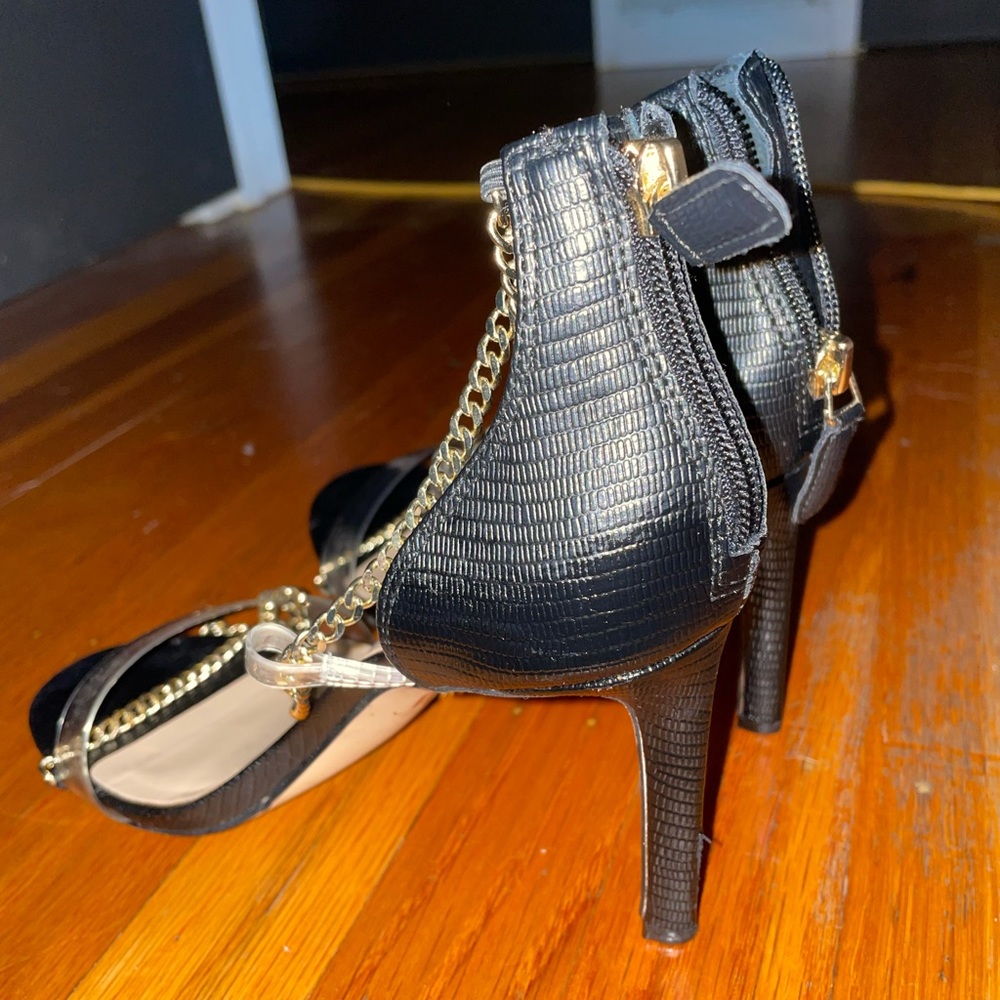 Black/Gold heels